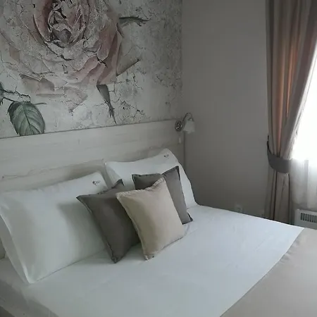 فندق Apartman Zlatna Ruza