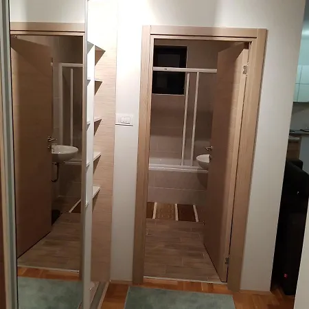 Apartman Zlatna Ruza زلاتيبور