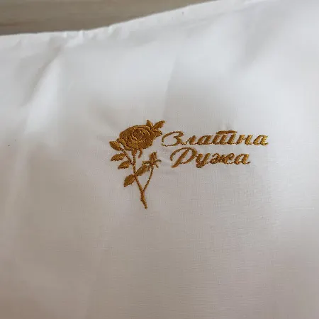 Apartman Zlatna Ruza فندق