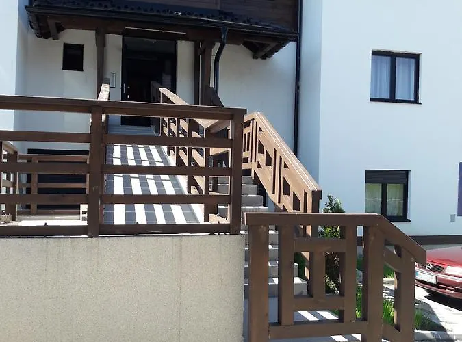 ホテル Apartman Zlatna Ruza