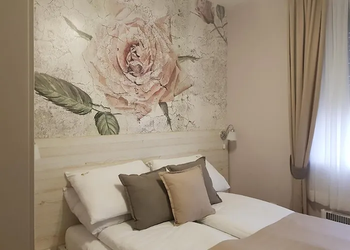 ホテル Apartman Zlatna Ruza ズラティボール